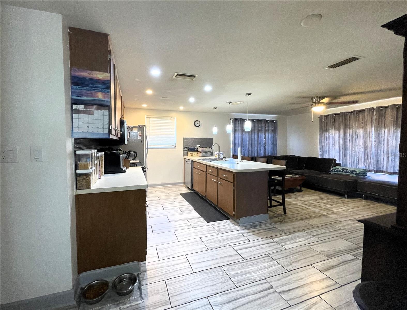 Image 11 of 46 For 7534 Briarwood Drive