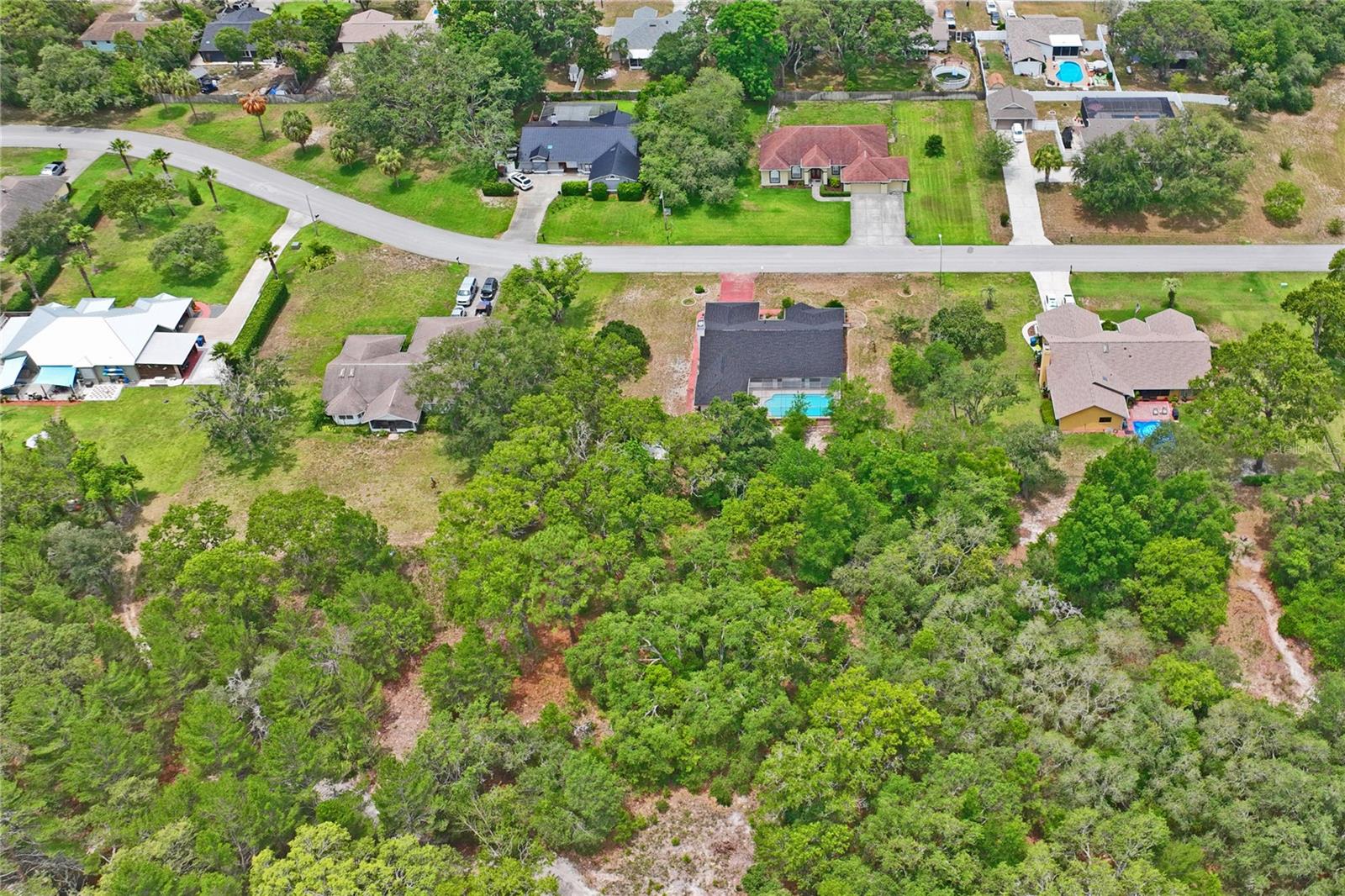 Image 60 of 66 For 128 Oak Lake Drive