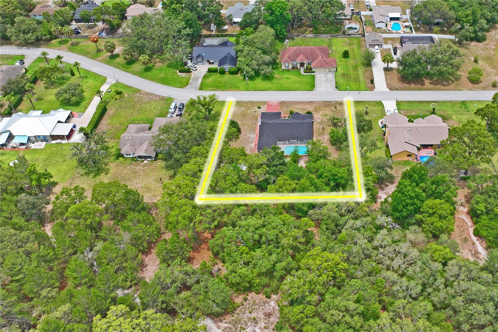 Image 61 of 66 For 128 Oak Lake Drive