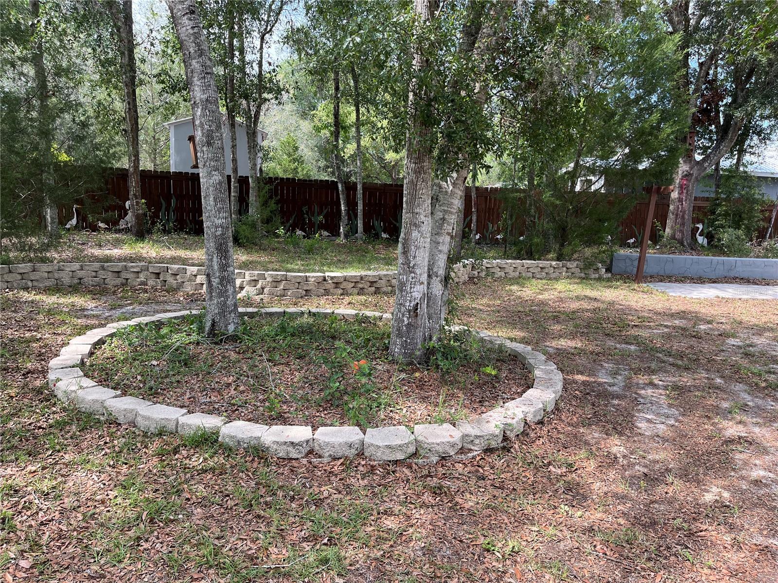 Image 34 of 35 For 8291 Weeping Willow Street