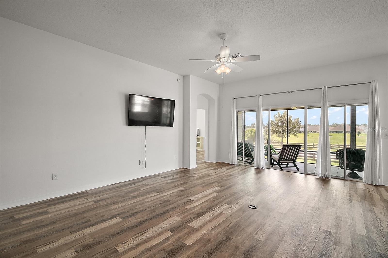 Image 10 of 30 For 3315 Dzuro Drive