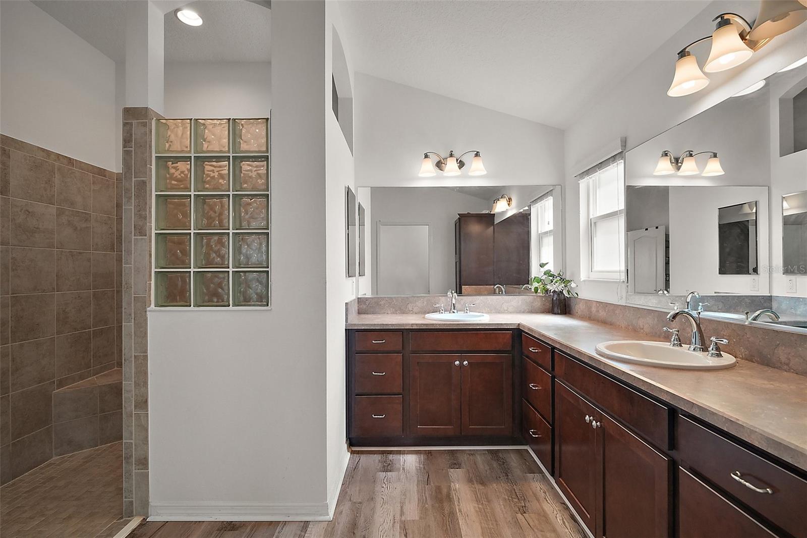 Image 15 of 30 For 3315 Dzuro Drive