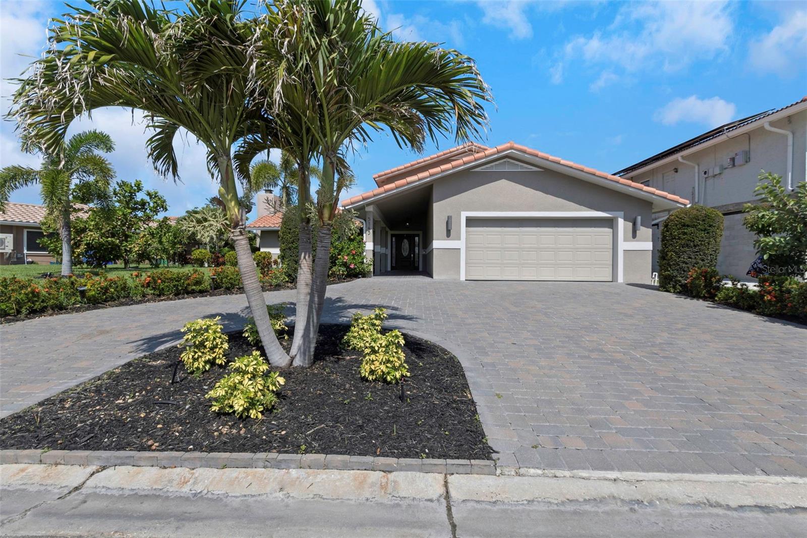 Image 6 of 99 For 5145 Porpoise Place