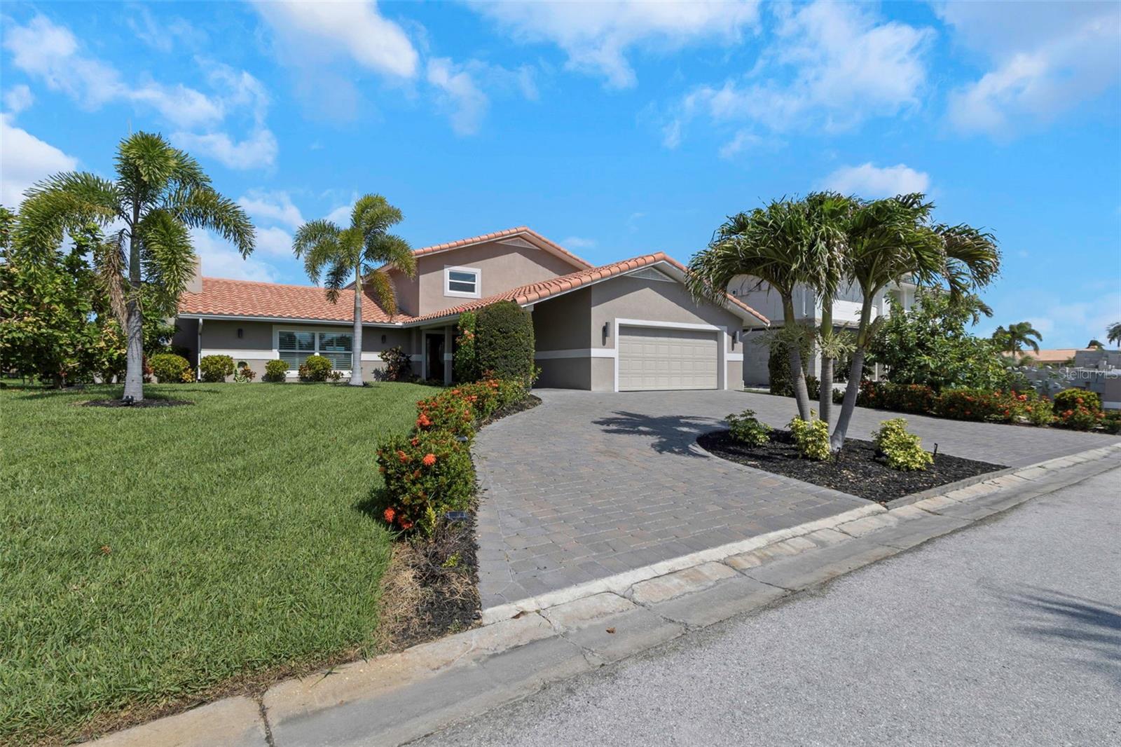 Image 8 of 99 For 5145 Porpoise Place