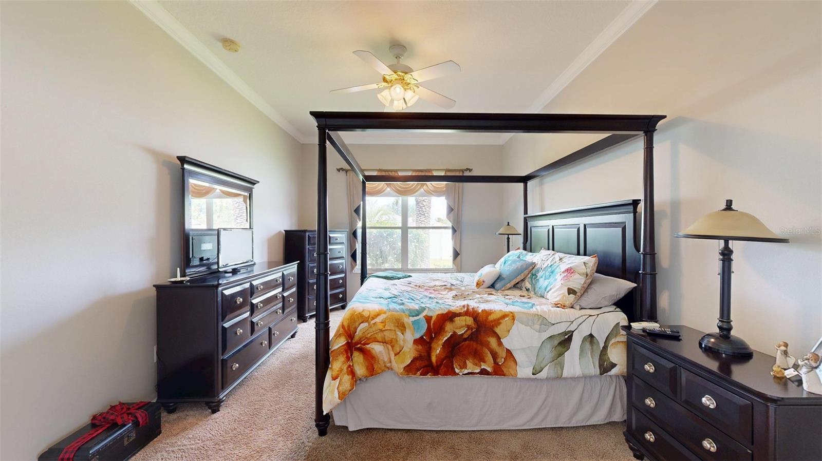 Listing photo id 23 for 22316 Red Jacket Lane
