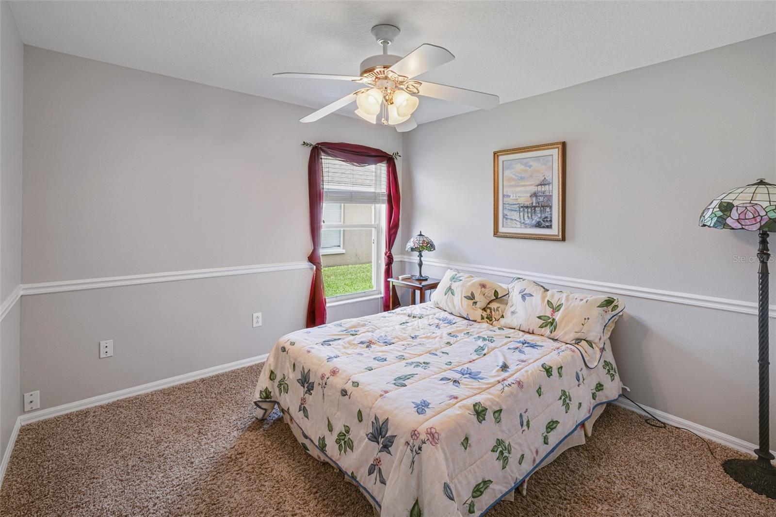 Listing photo id 33 for 22316 Red Jacket Lane