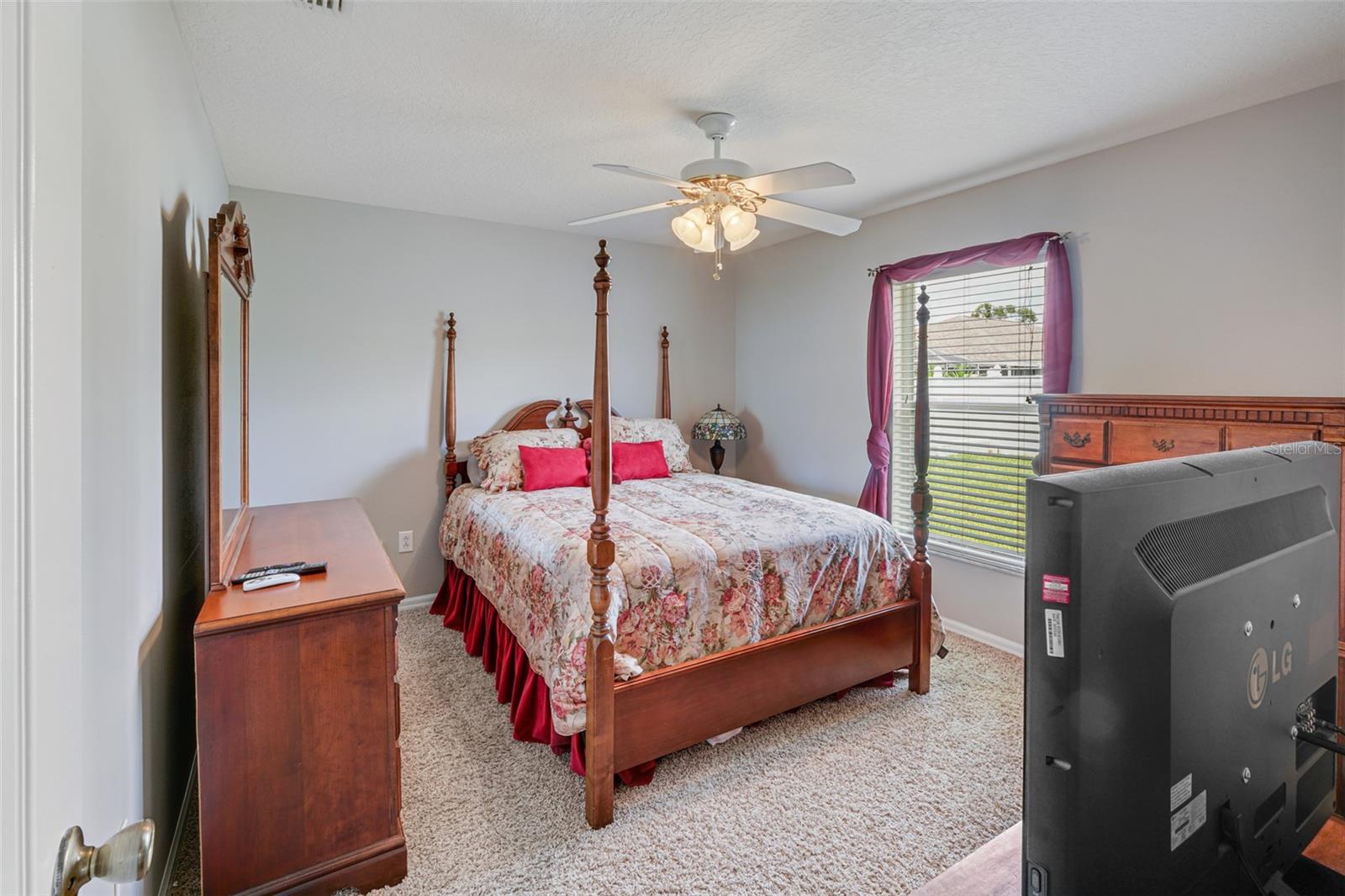 Listing photo id 35 for 22316 Red Jacket Lane