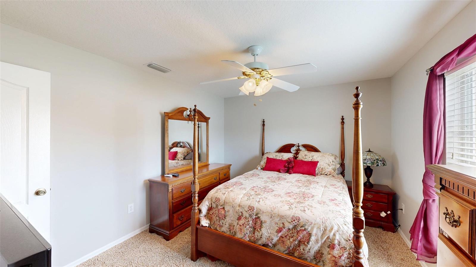 Listing photo id 37 for 22316 Red Jacket Lane