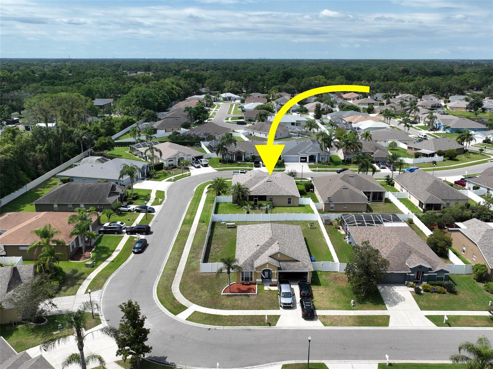 Listing photo id 60 for 22316 Red Jacket Lane