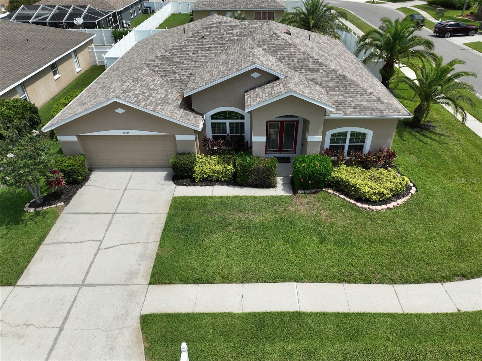 Listing photo id 65 for 22316 Red Jacket Lane