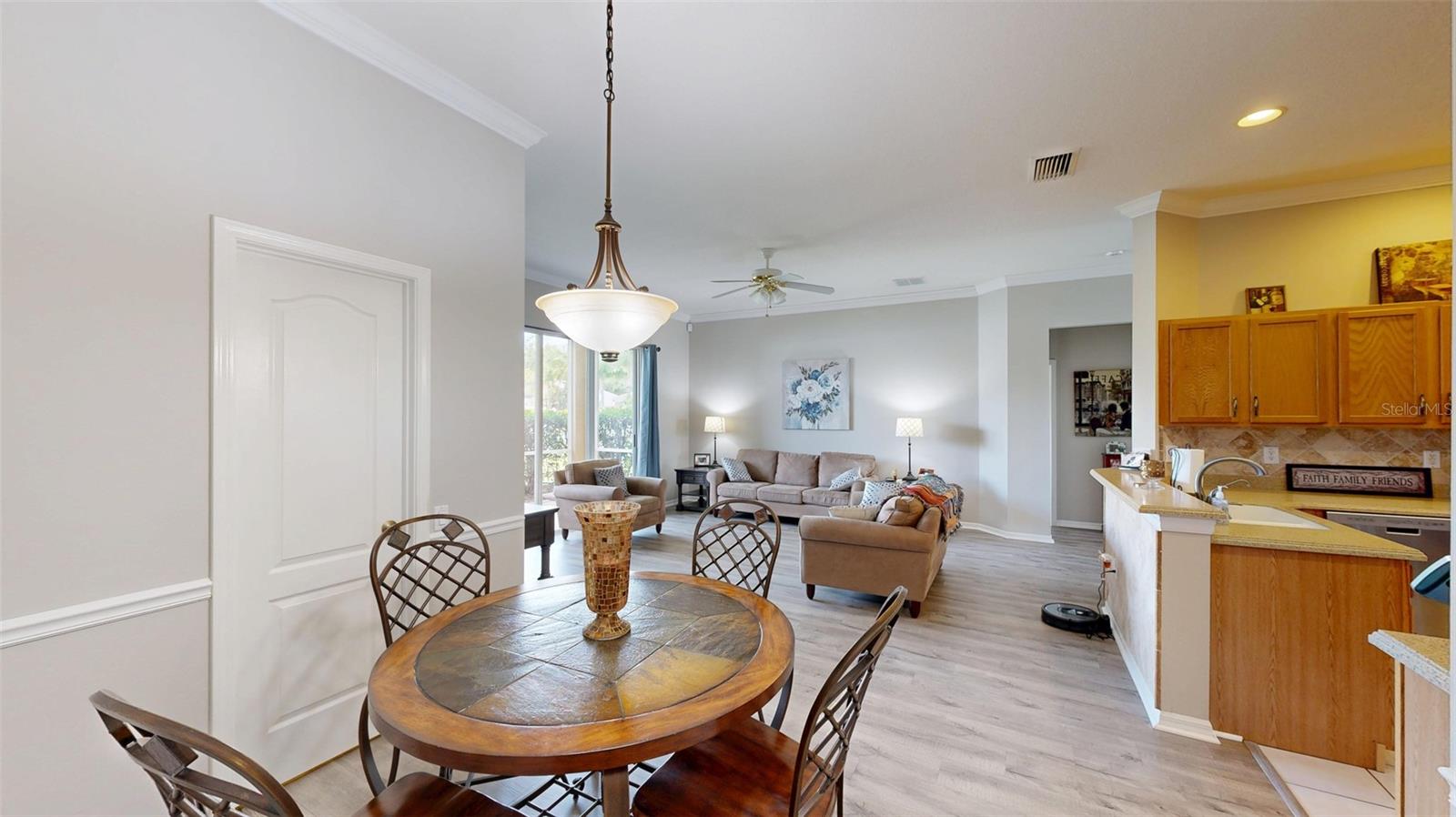 Listing photo id 6 for 22316 Red Jacket Lane
