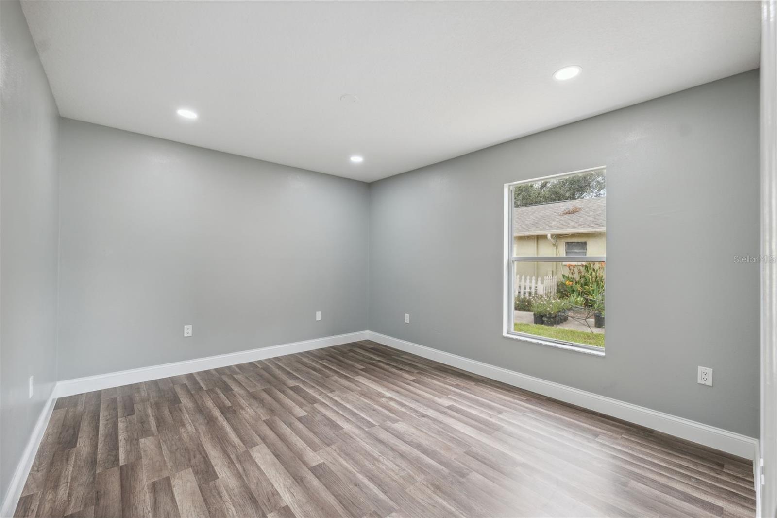 Image 33 of 60 For 3312 Blythe Avenue