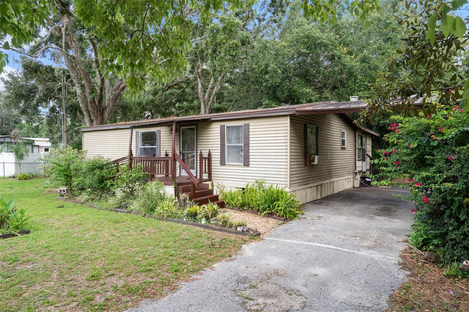 Image 2 of 47 For 10149 Huntley Street