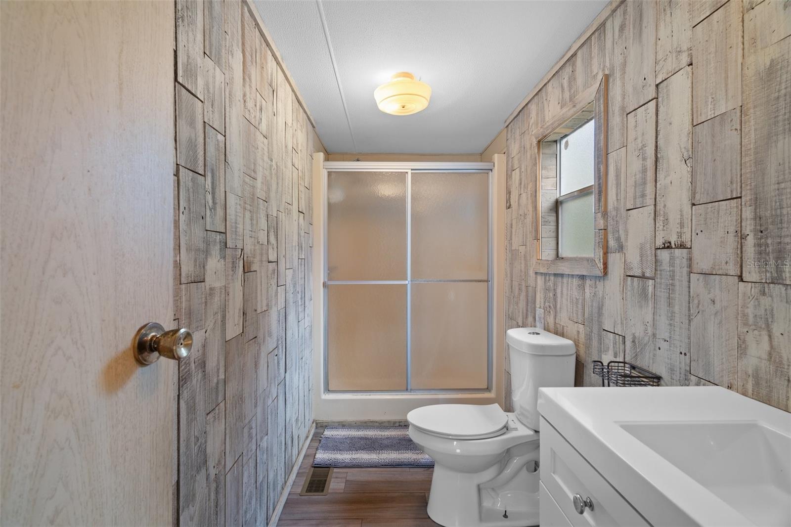Image 32 of 47 For 10149 Huntley Street