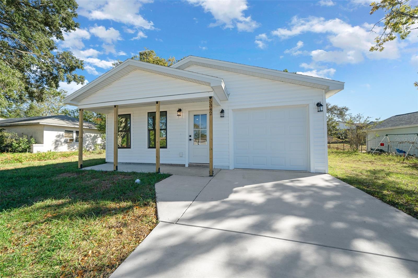 Image 2 of 30 For 3554 Arrowhead Avenue