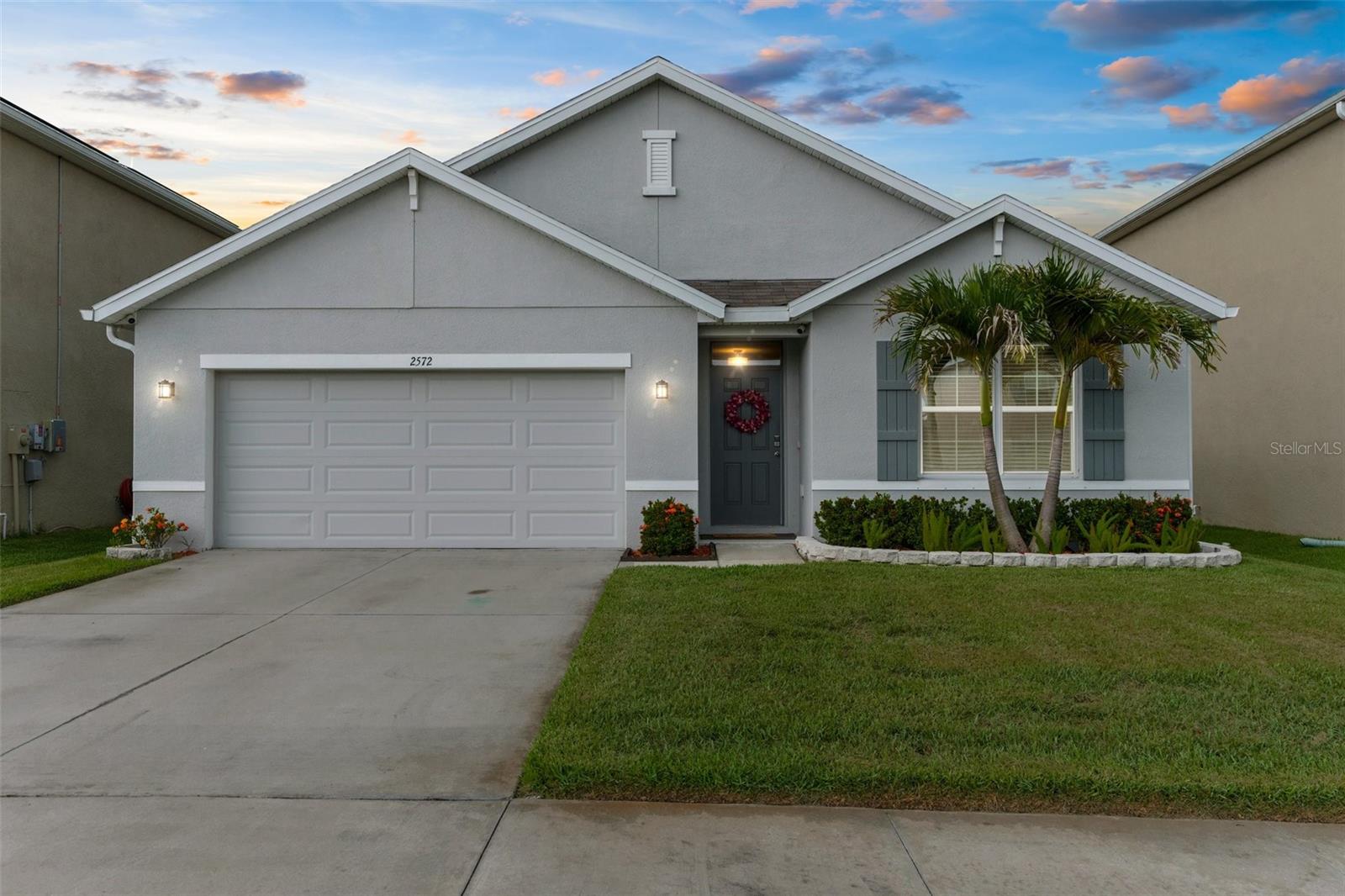 Listing photo id 37 for 2572 Garden Plum Place