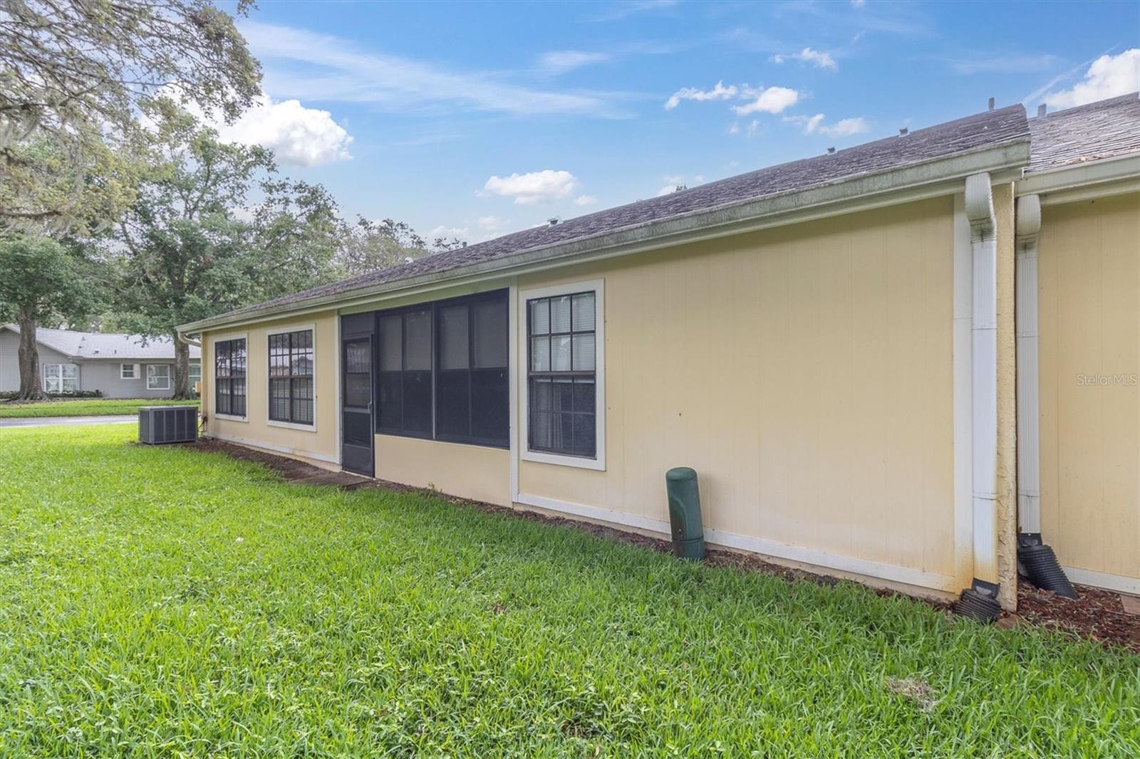 Image 29 of 34 For 4841 Wakefield Court 4841
