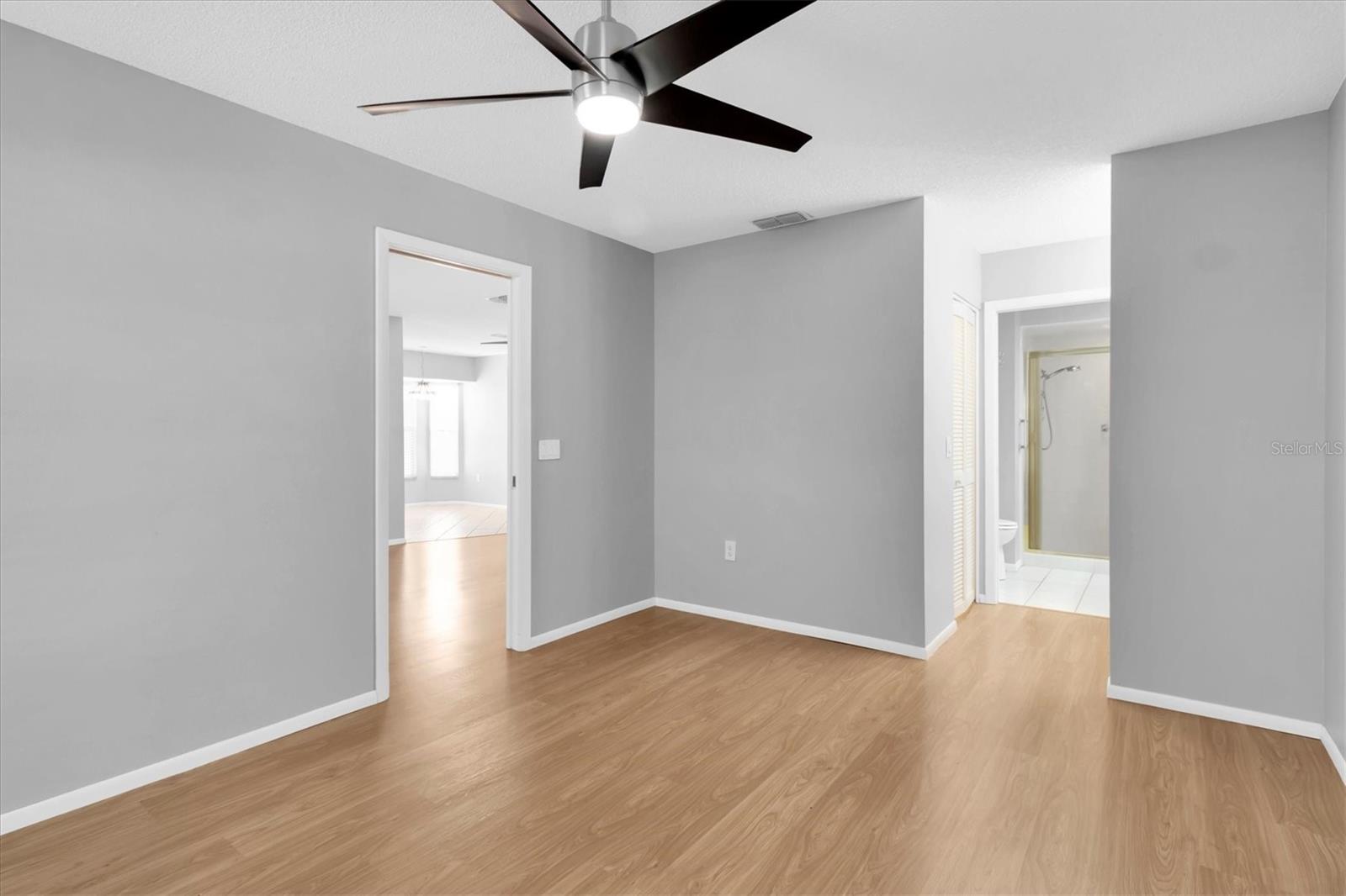 Image 22 of 34 For 9529 Bunker Hill Court 9529