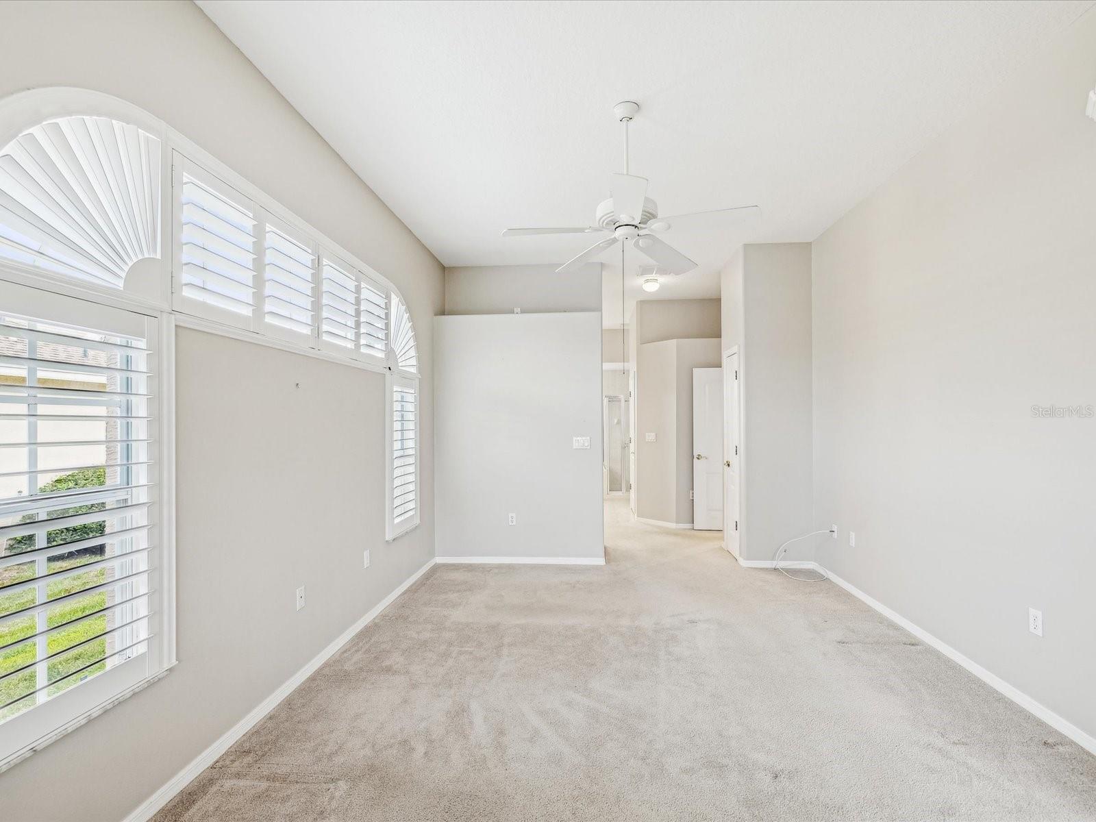 Image 10 of 75 For 13922 Talmage Loop