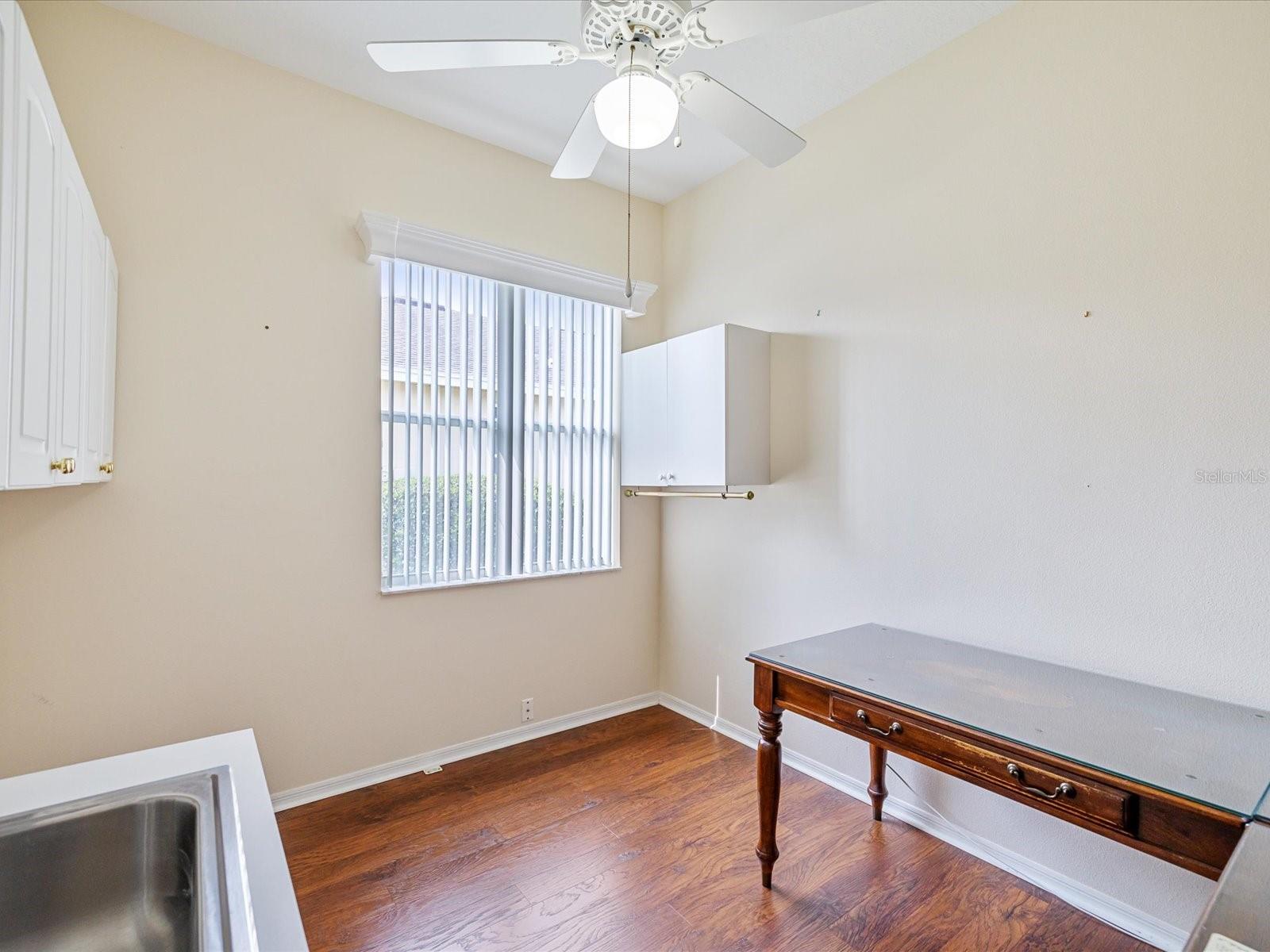 Image 34 of 75 For 13922 Talmage Loop