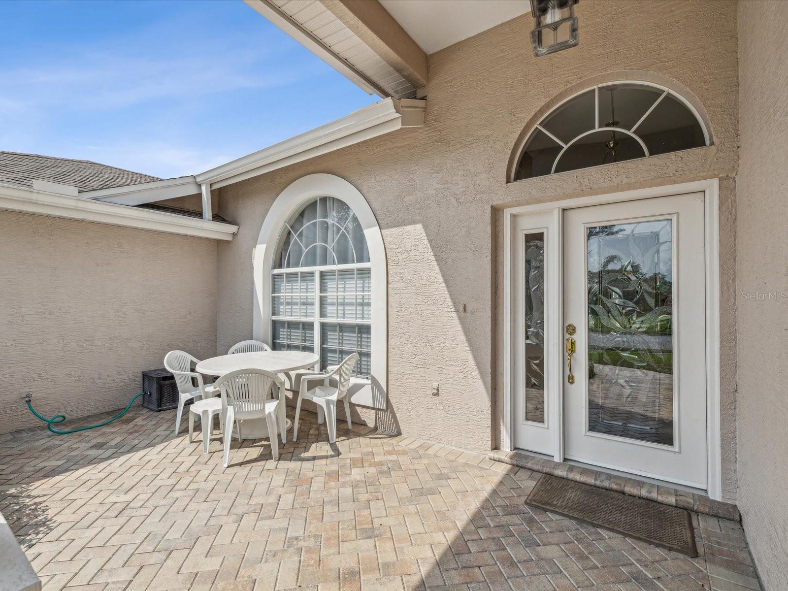 Image 42 of 75 For 13922 Talmage Loop