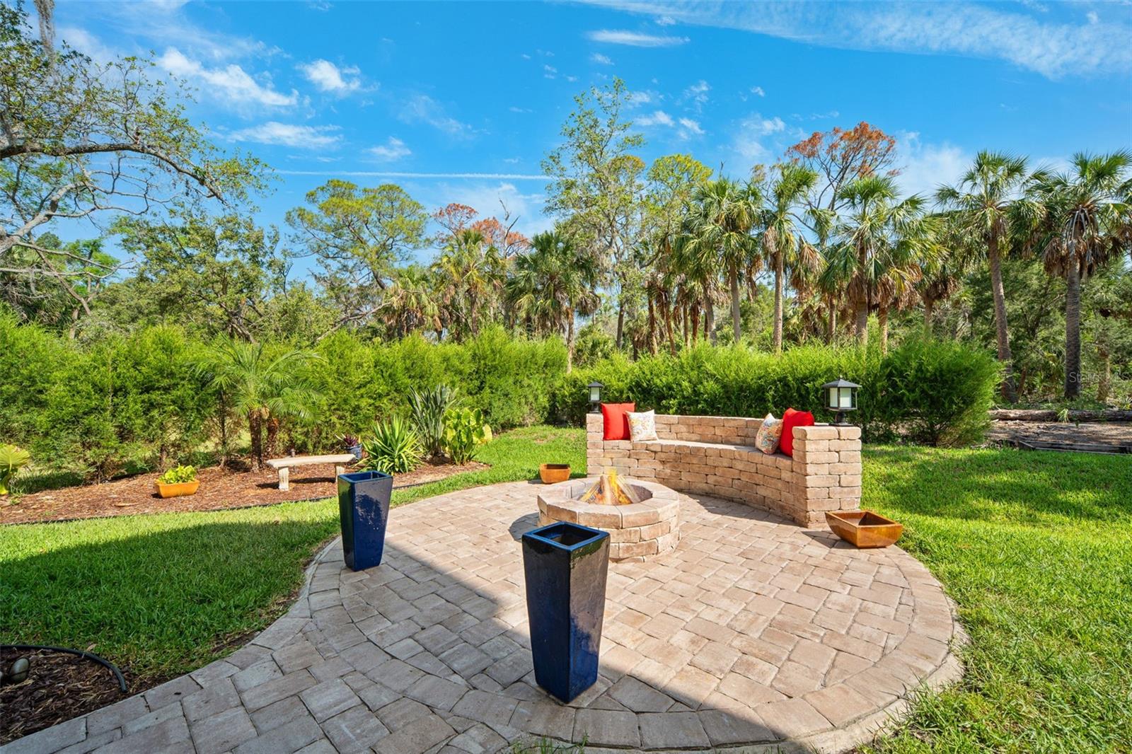 Image 41 of 61 For 7340 Brightwaters Court