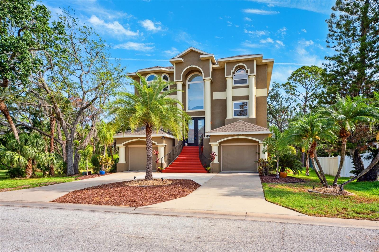 Image 47 of 61 For 7340 Brightwaters Court