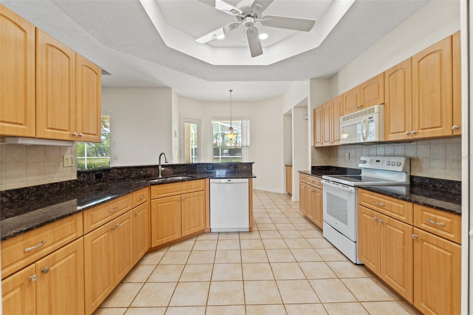 Image 10 of 47 For 12805 Coronado Drive