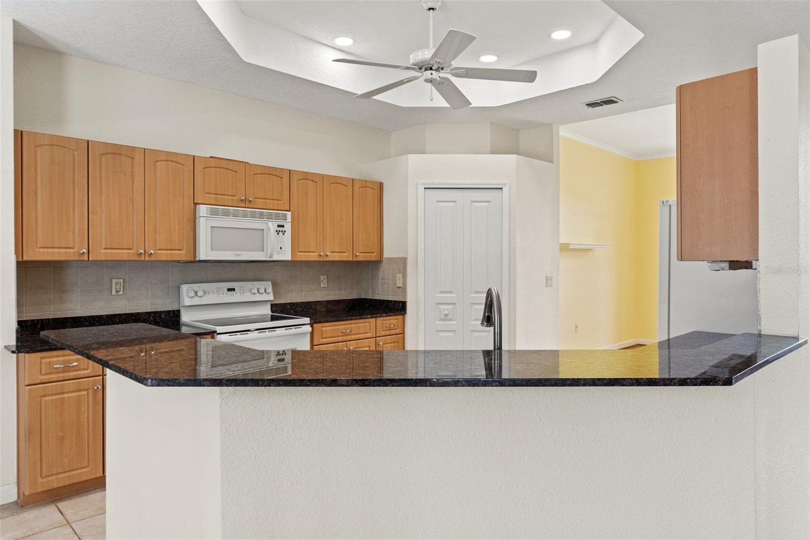 Image 15 of 47 For 12805 Coronado Drive