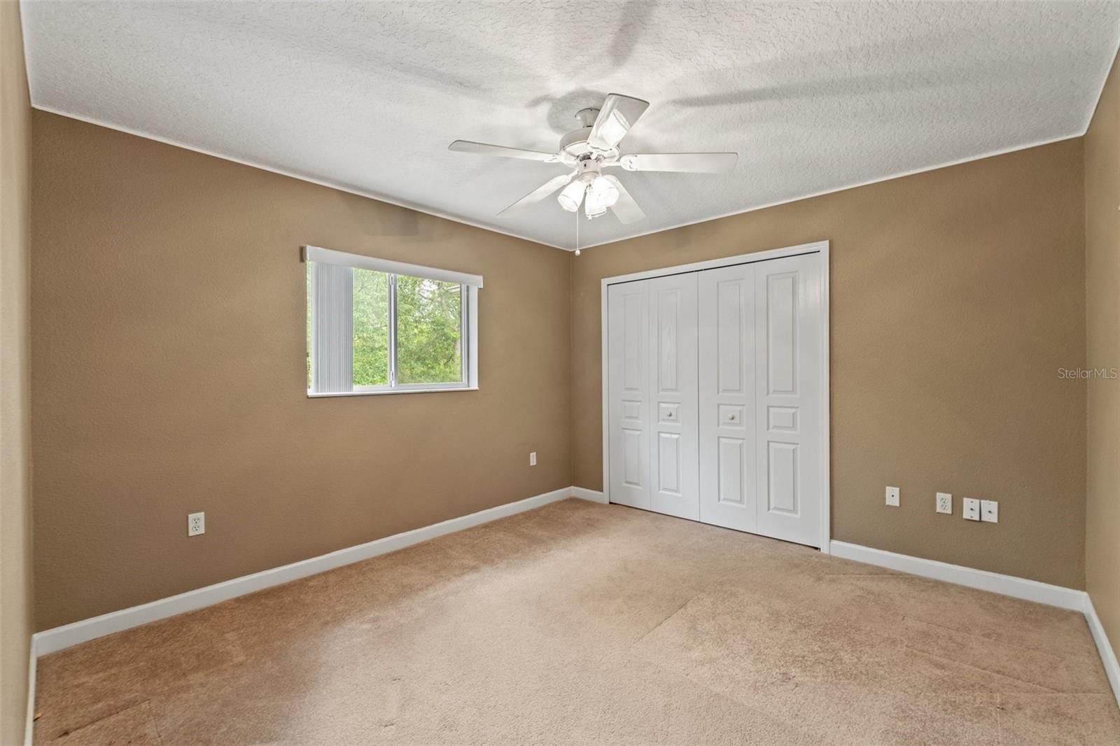 Image 21 of 47 For 12805 Coronado Drive