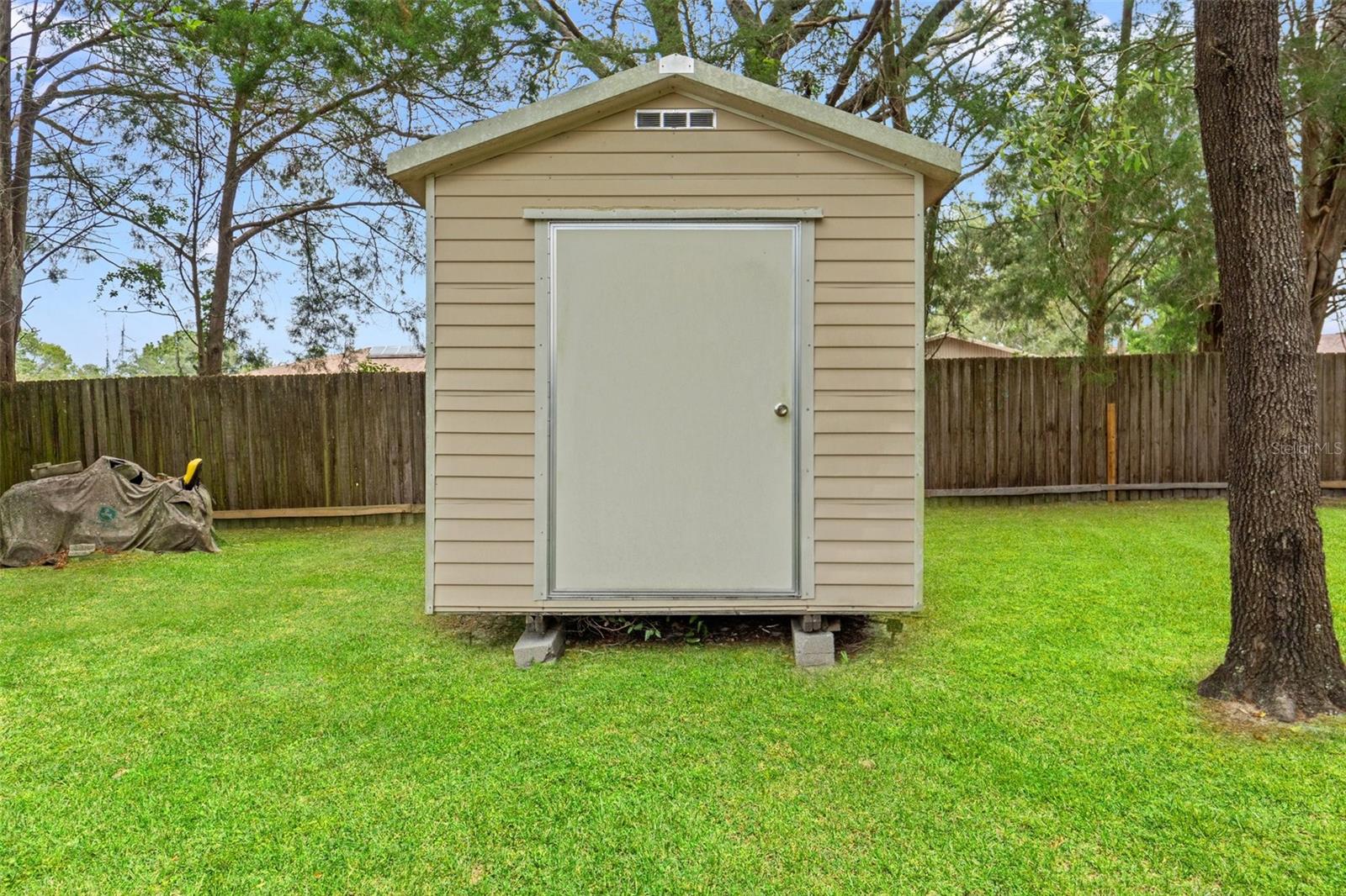 Image 36 of 47 For 12805 Coronado Drive