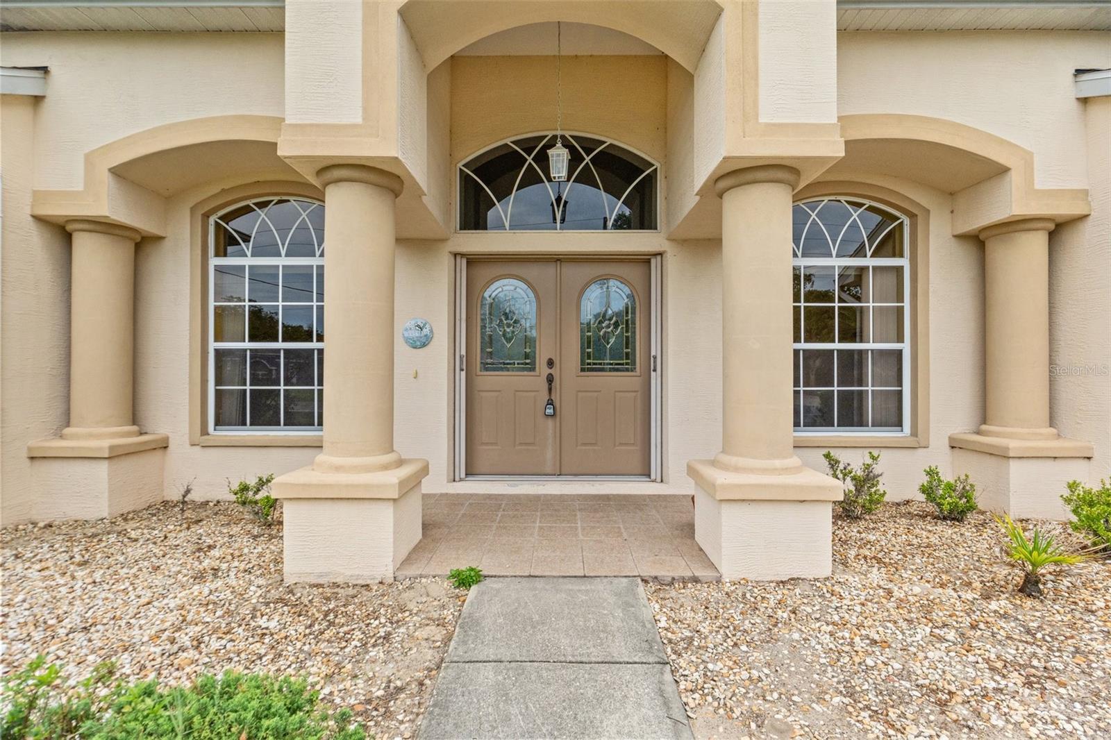 Image 4 of 47 For 12805 Coronado Drive