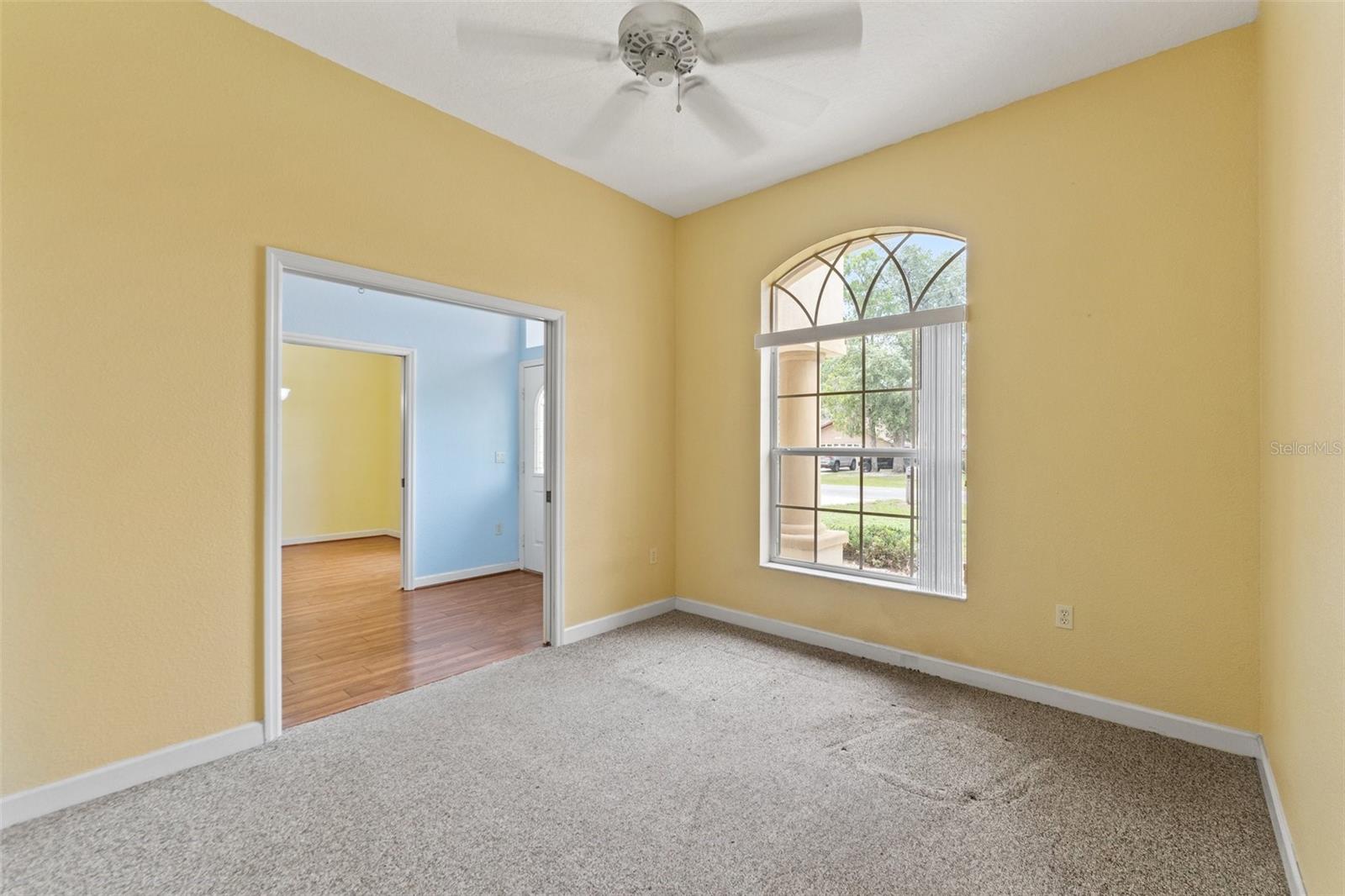Image 7 of 47 For 12805 Coronado Drive