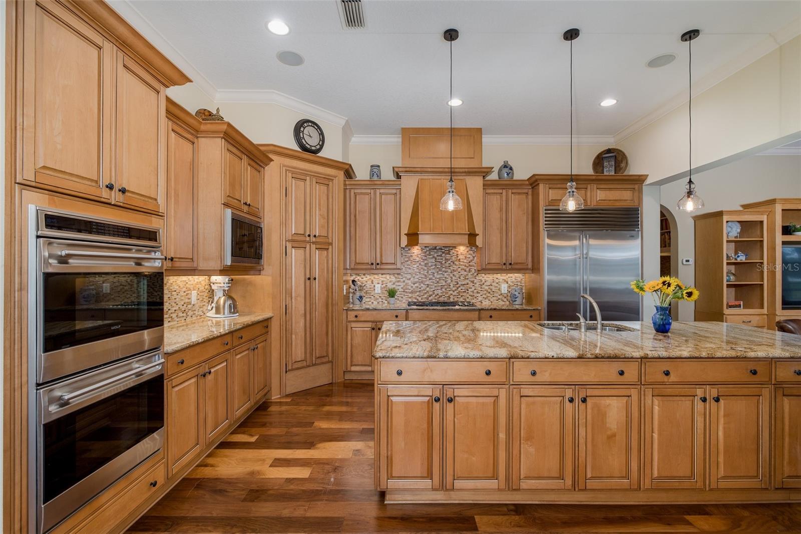 Image 17 of 100 For 10531 Pontofino Circle