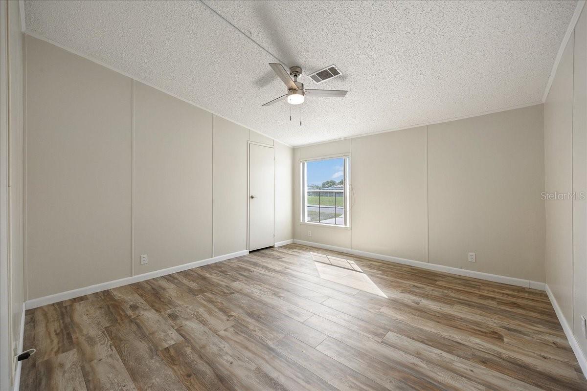 Image 14 of 33 For 14460 Diablo Drive