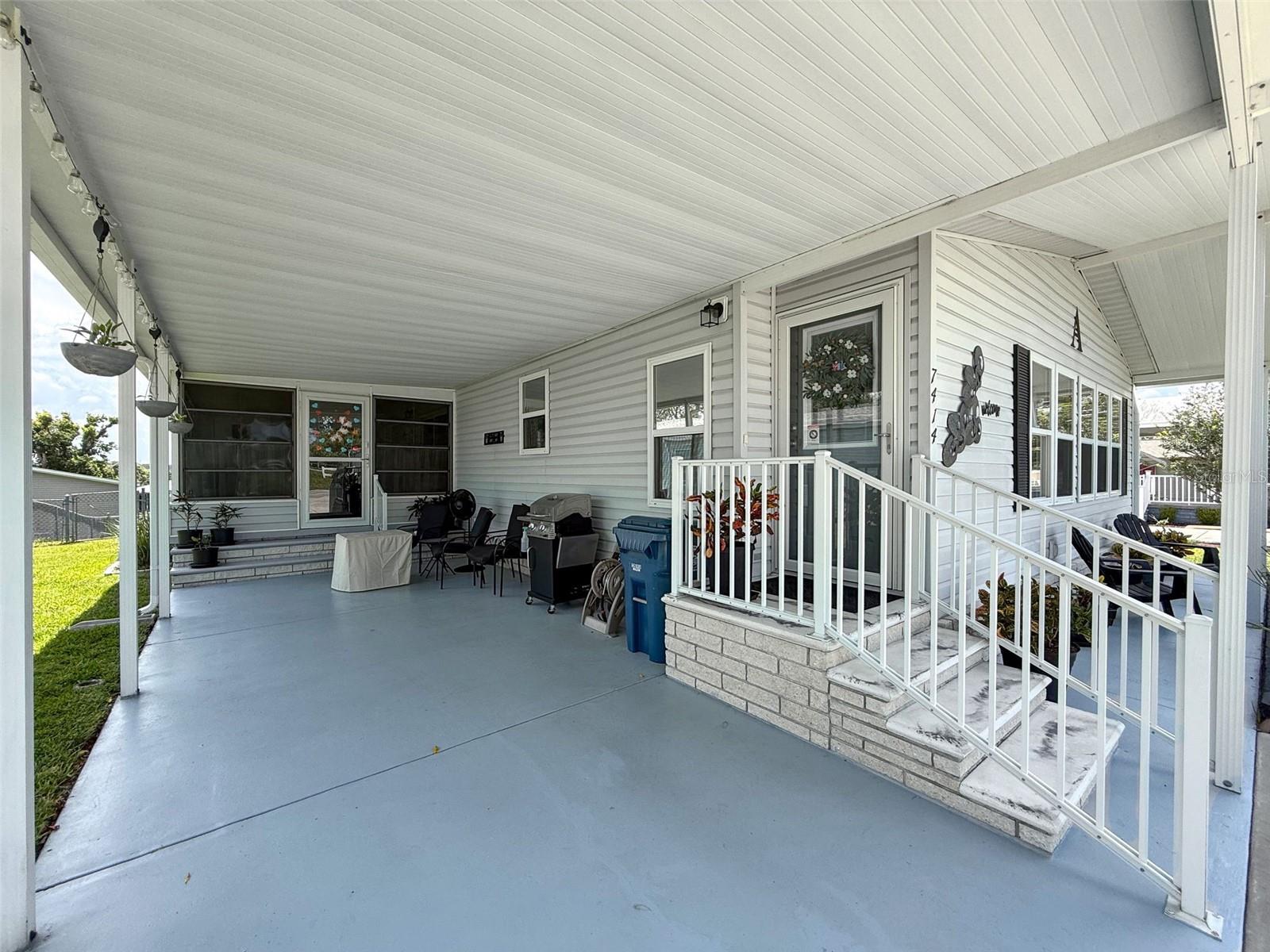 Image 4 of 59 For 7414 Morelli Avenue