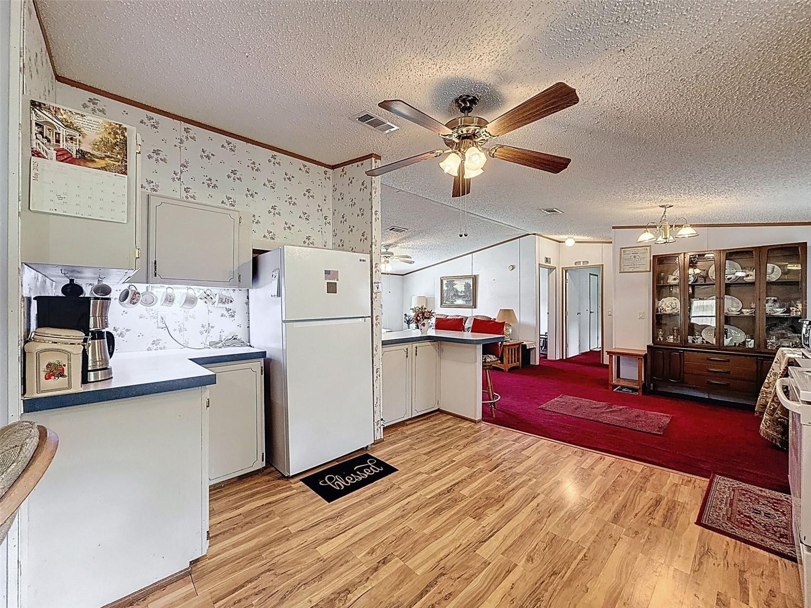 Image 15 of 53 For 9838 Fargo Dr
