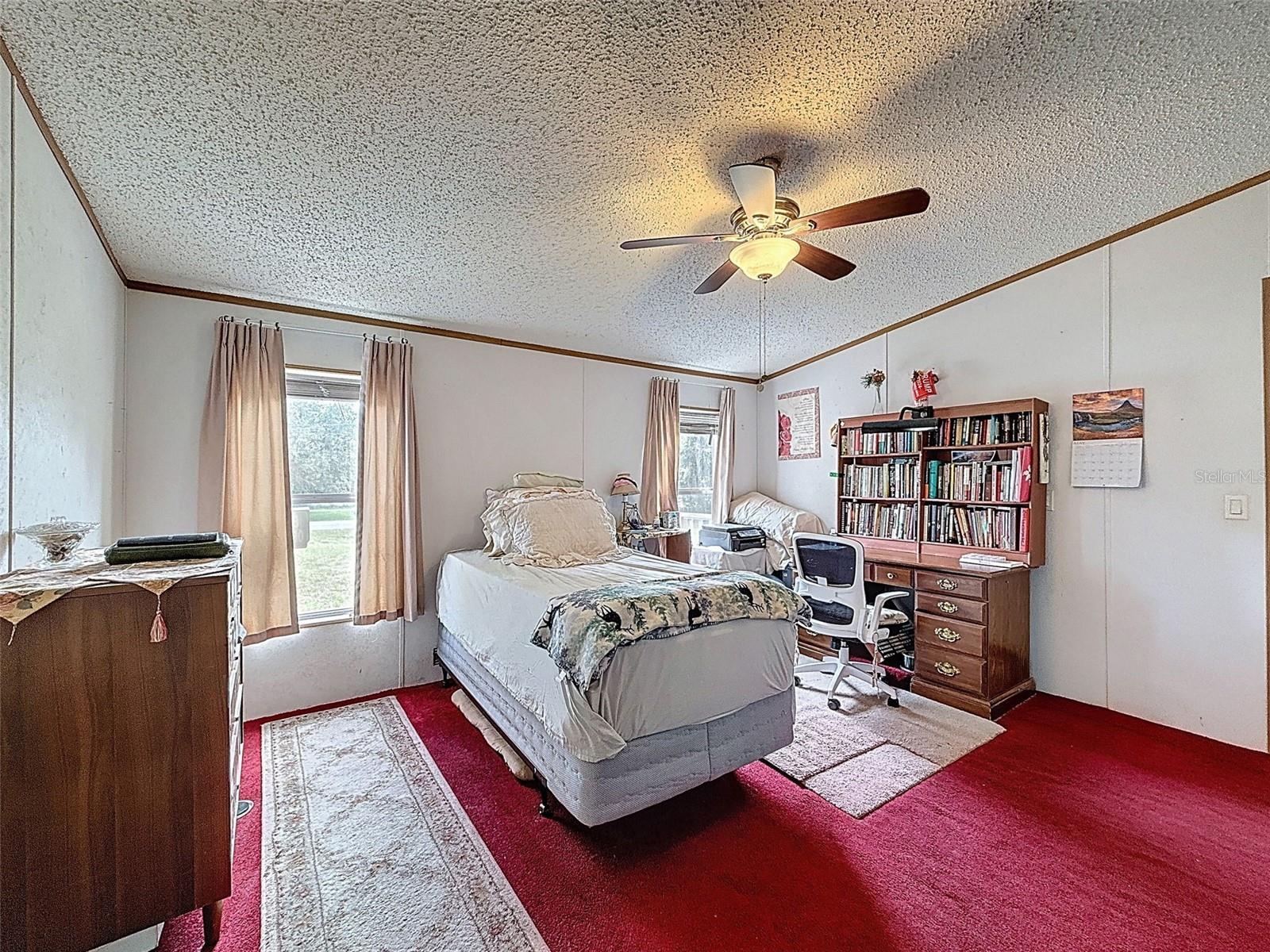 Image 21 of 53 For 9838 Fargo Dr
