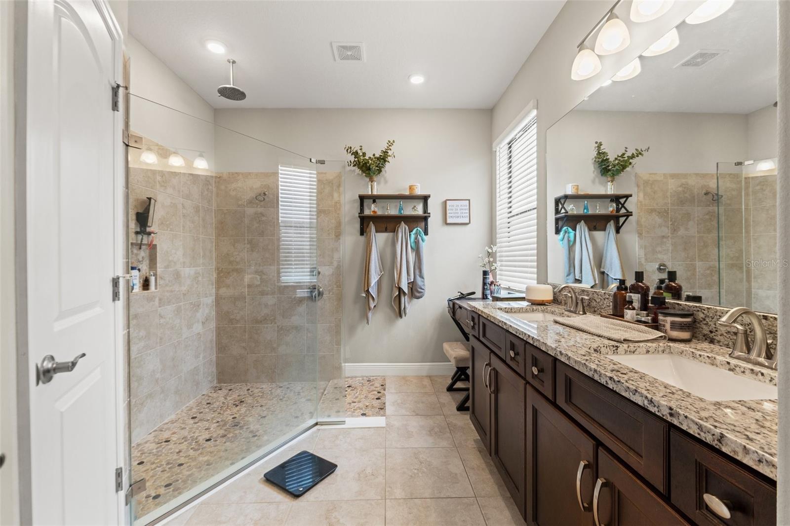 Listing photo id 16 for 11579 Weaver Hollow Road