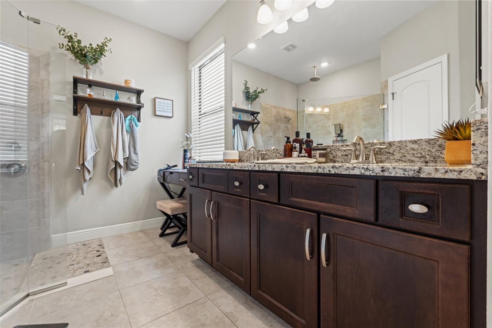 Listing photo id 17 for 11579 Weaver Hollow Road