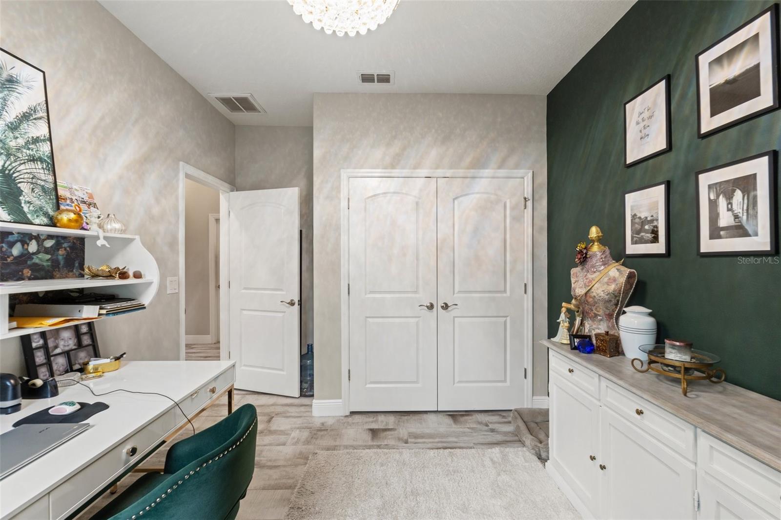 Listing photo id 22 for 11579 Weaver Hollow Road