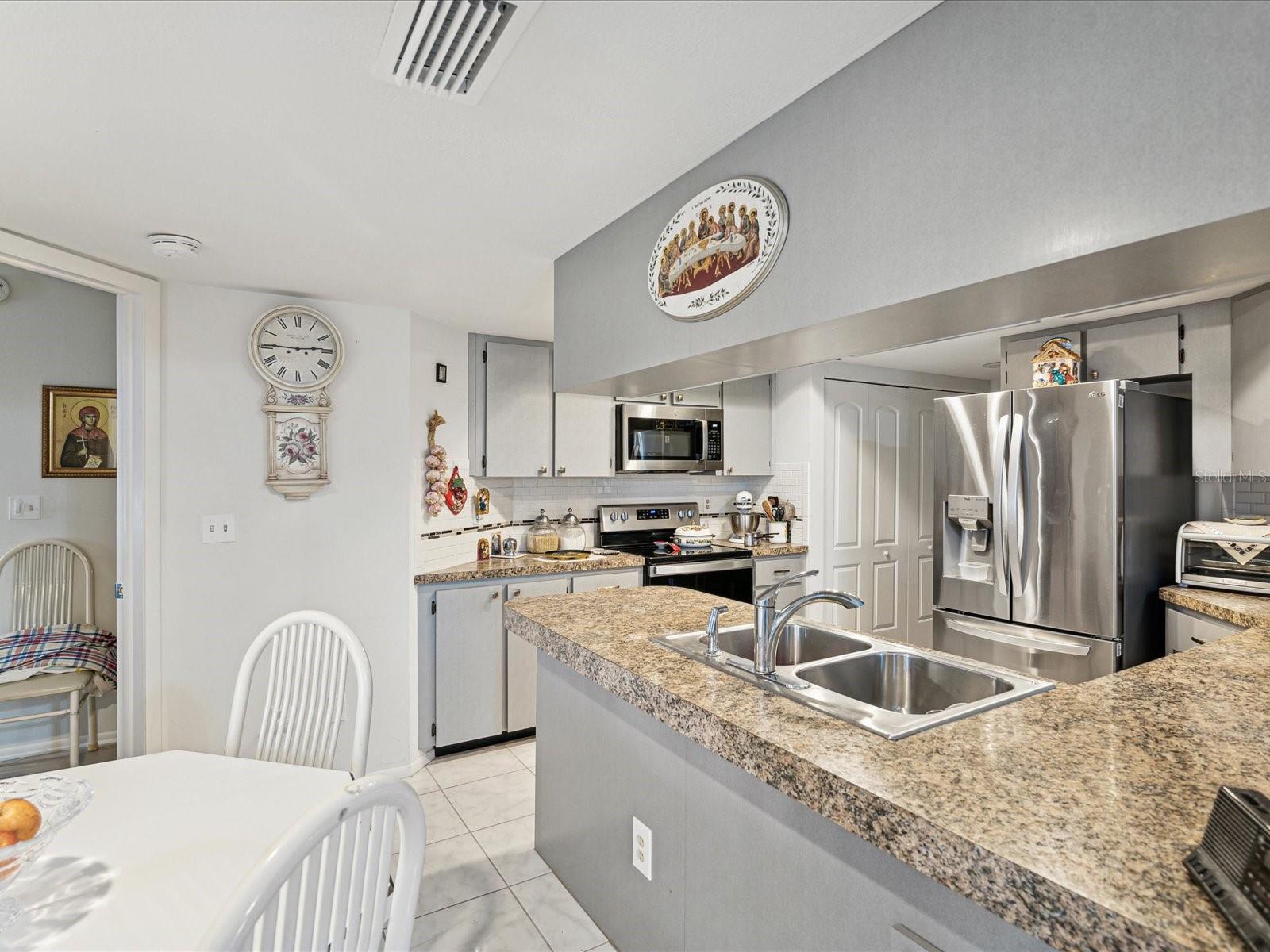 Image 20 of 42 For 3832 Sailmaker Lane 3832