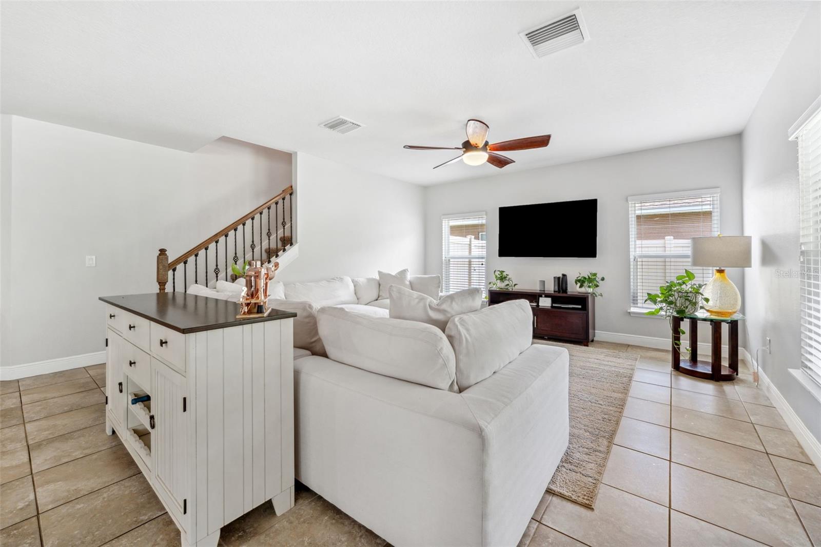 Image 16 of 56 For 18566 Hunters Meadow Walk