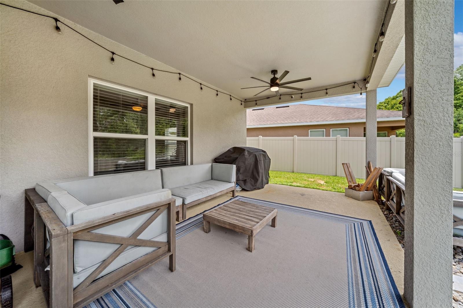 Image 44 of 56 For 18566 Hunters Meadow Walk