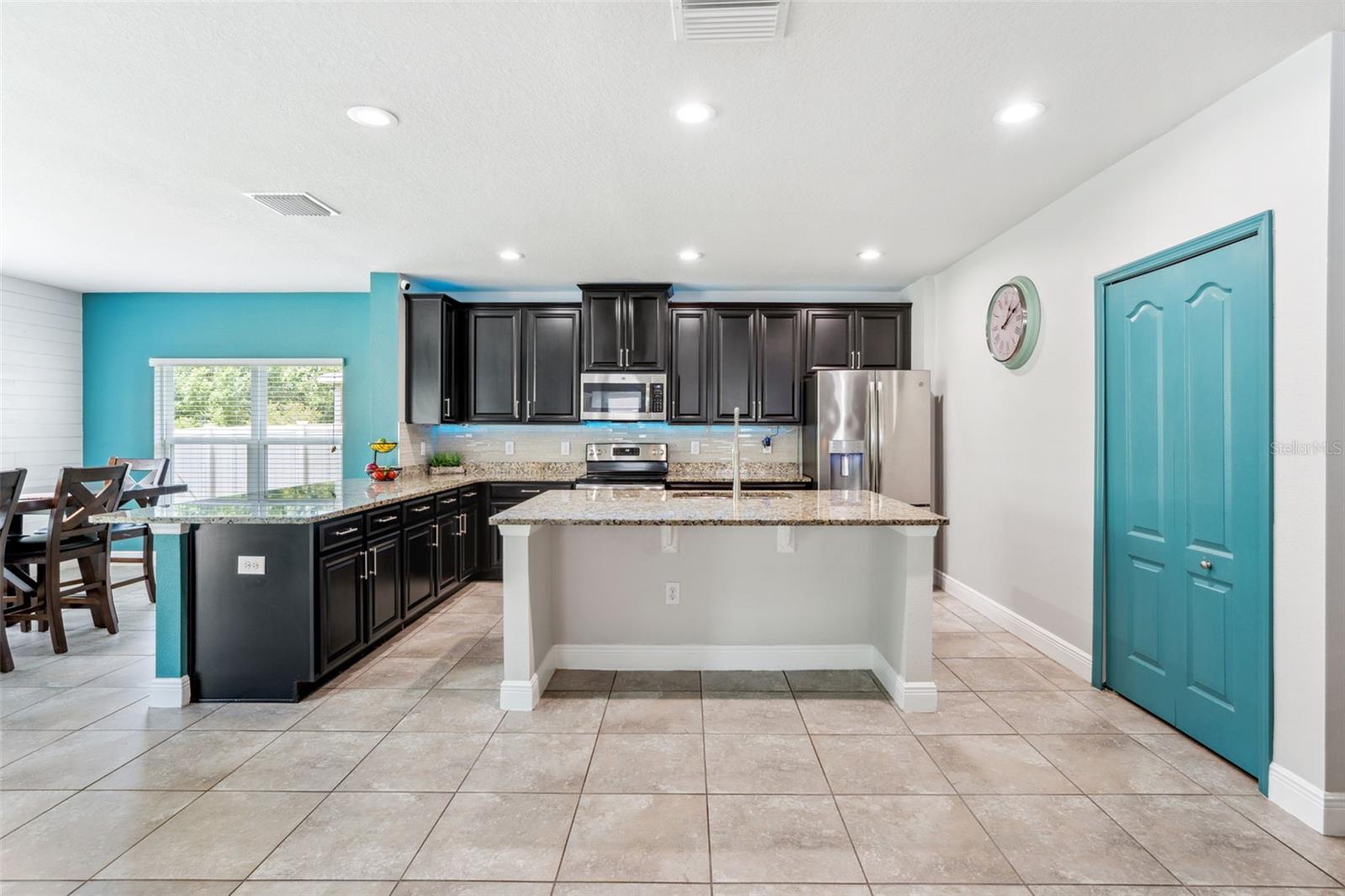 Image 8 of 56 For 18566 Hunters Meadow Walk