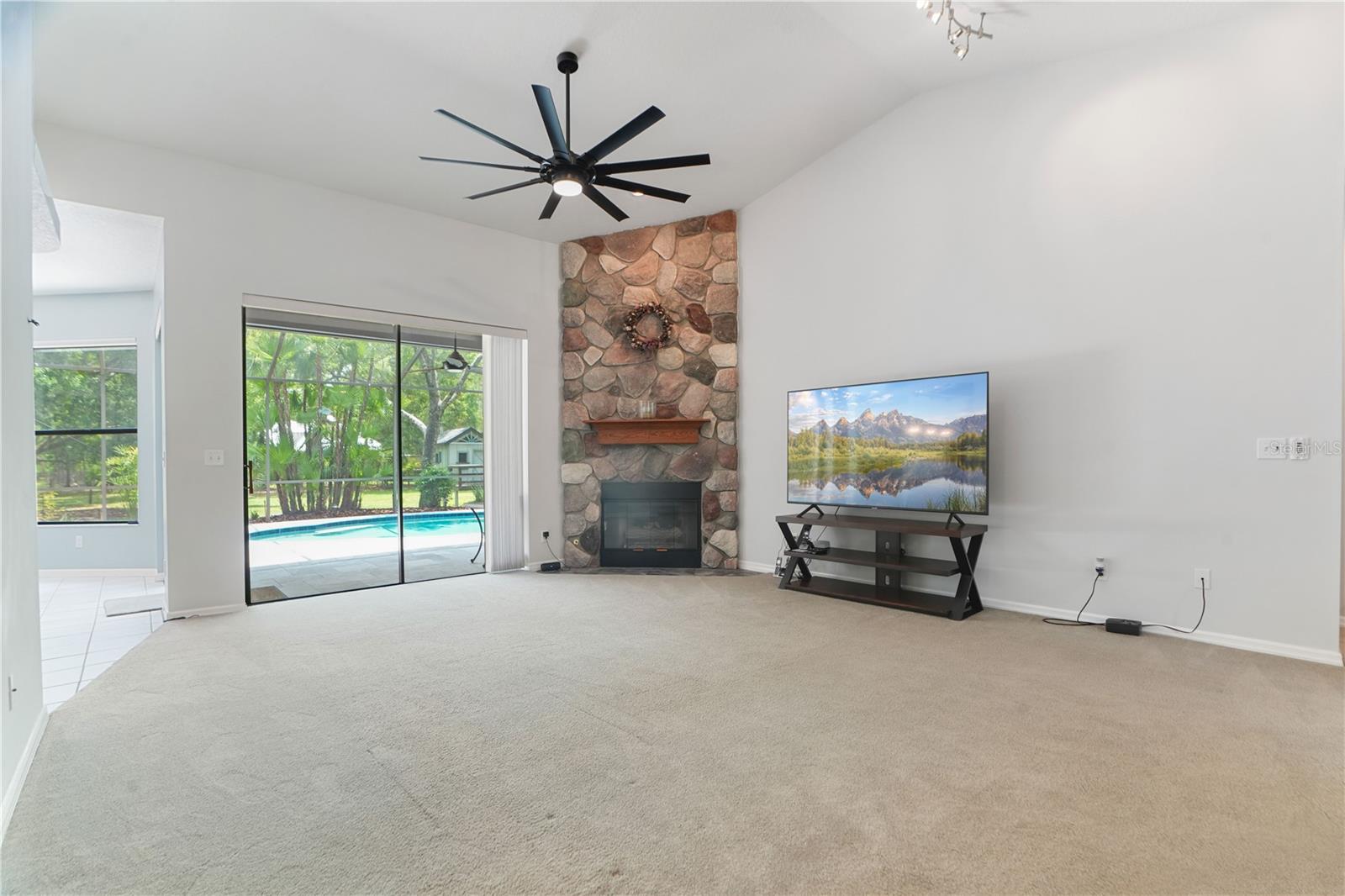 Image 23 of 94 For 8518 Quail Hollow Boulevard