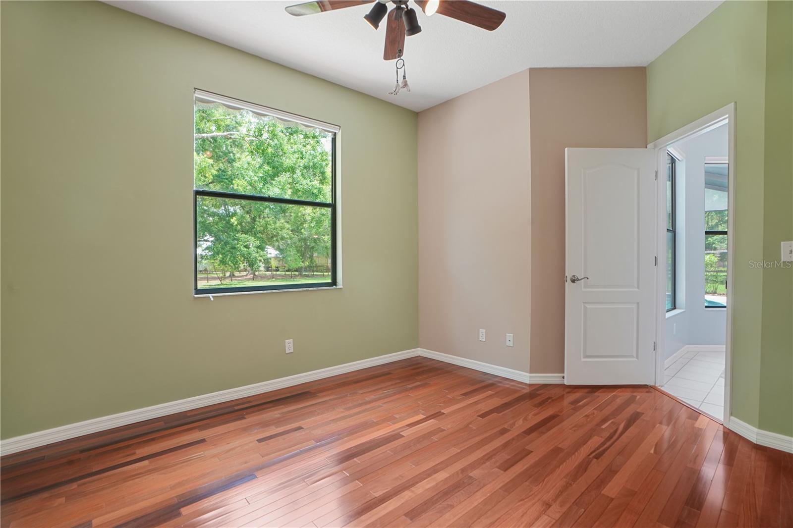 Image 38 of 94 For 8518 Quail Hollow Boulevard