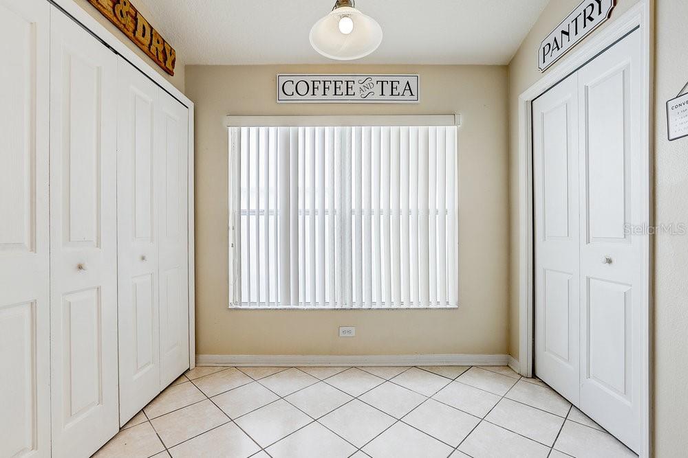 Image 11 of 34 For 8335 Crescent Moon Drive