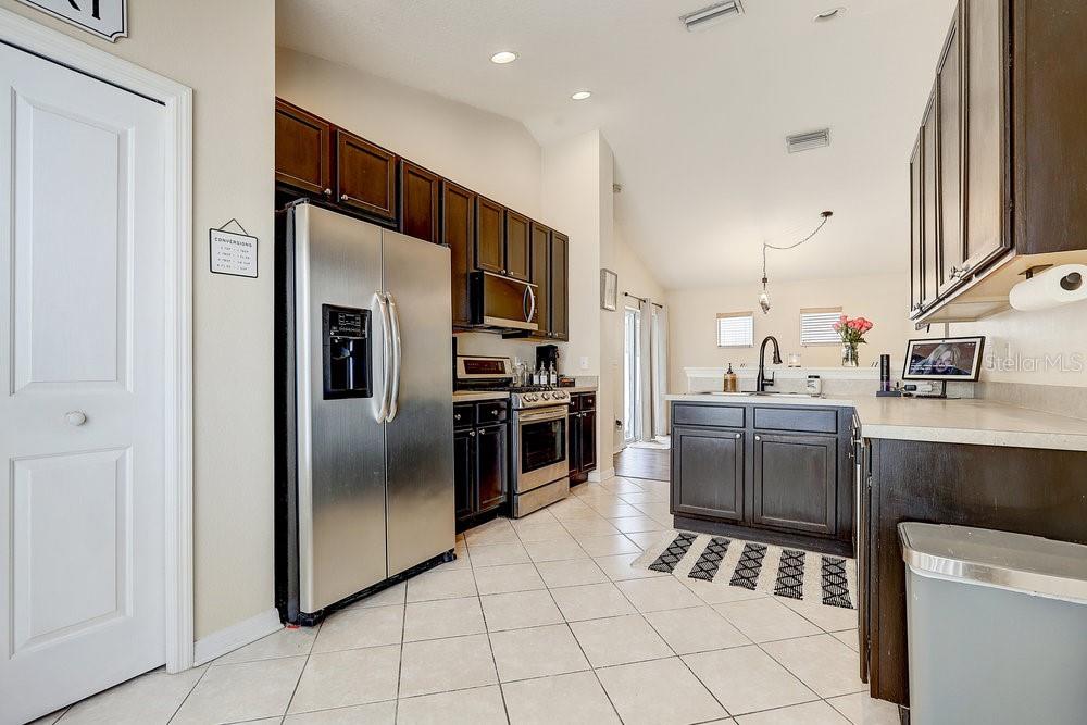 Image 8 of 34 For 8335 Crescent Moon Drive