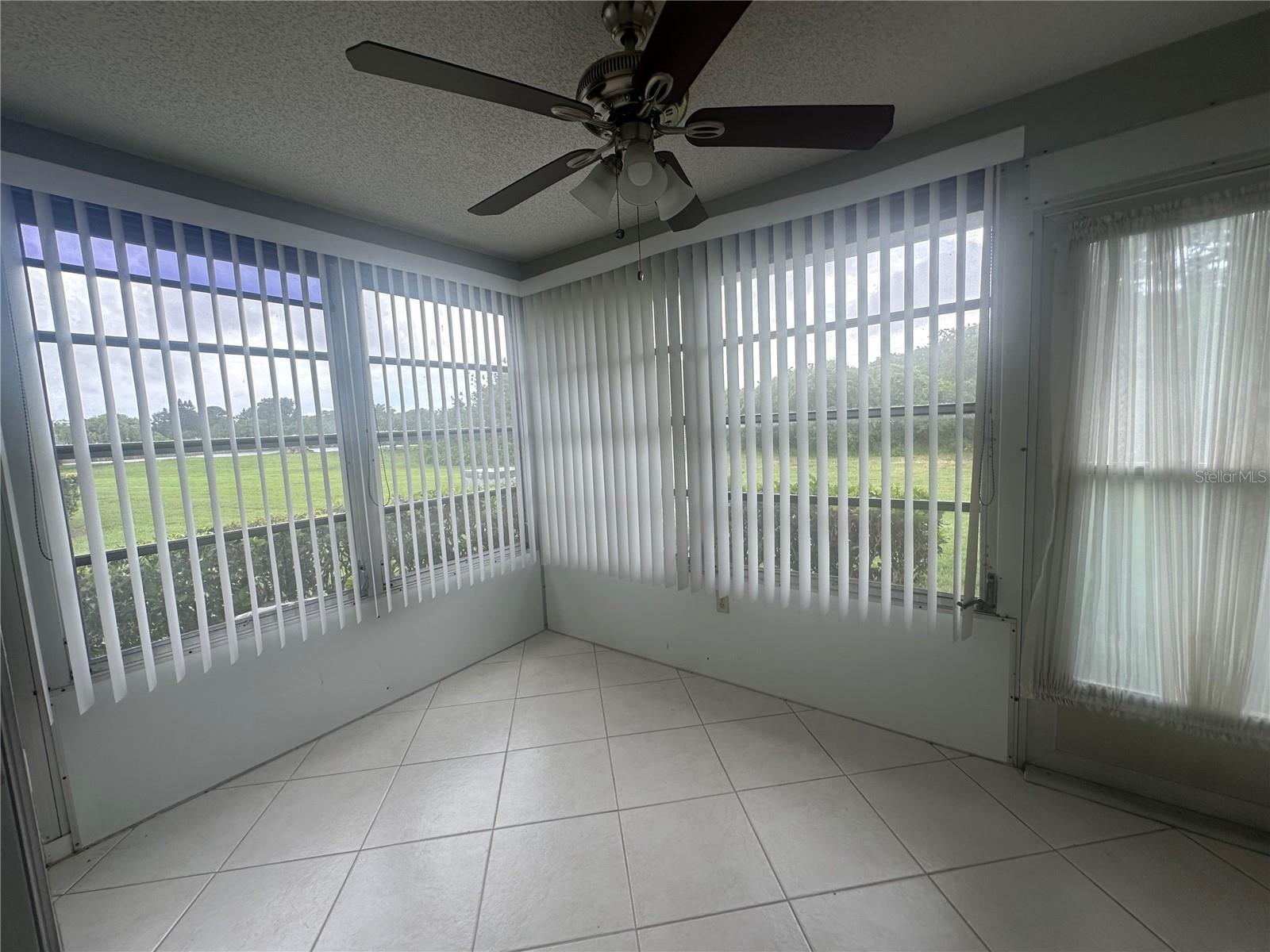 Image 23 of 38 For 12539 Dearborn Drive A